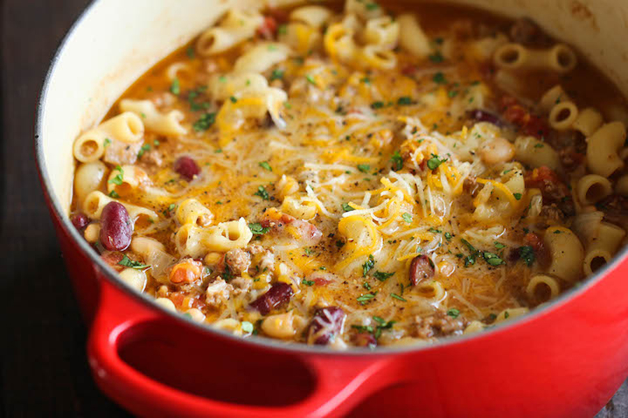 One Pot Chili Mac and Cheese Houston Family Magazine